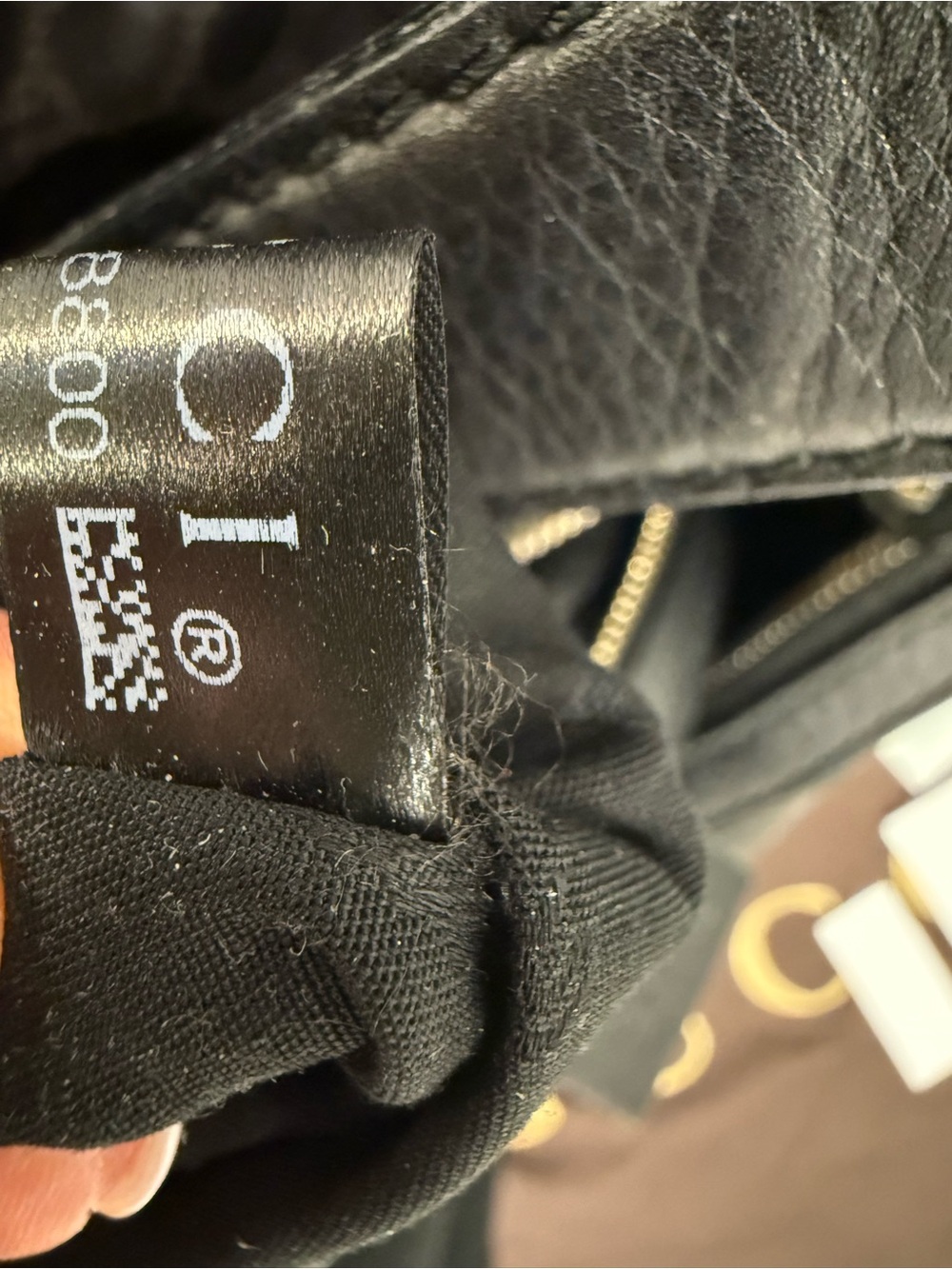 Gucci Black Leather Shoulder Bag with Horsebit Detail - Picture 14 of 15